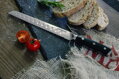 KATFINGER |  Damaškový nůž na pečivo 8" | černý  |  foto Kristýna Grygarová 